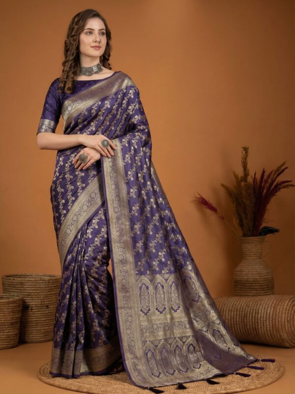 Vaishali 2 - Satin Saree