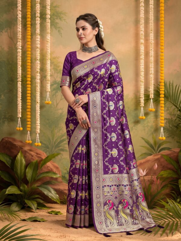 Vaishali 11 - Satin Silk Saree